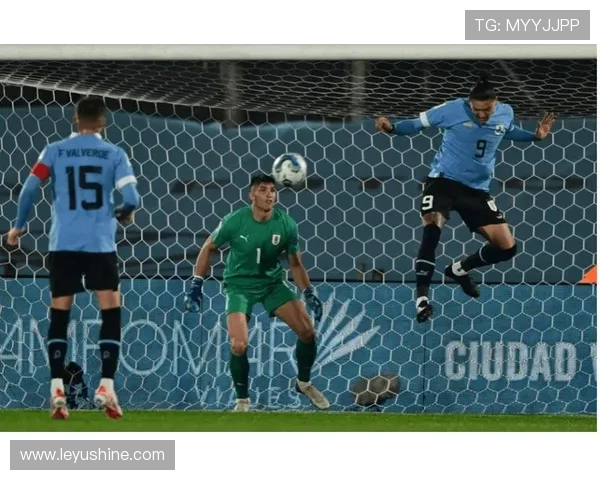 努涅斯vs路易斯·苏亚雷斯：乌拉圭国家队进攻角色的传承与差异