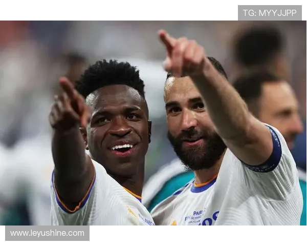 维尼修斯为何难成巴西队进攻核心？