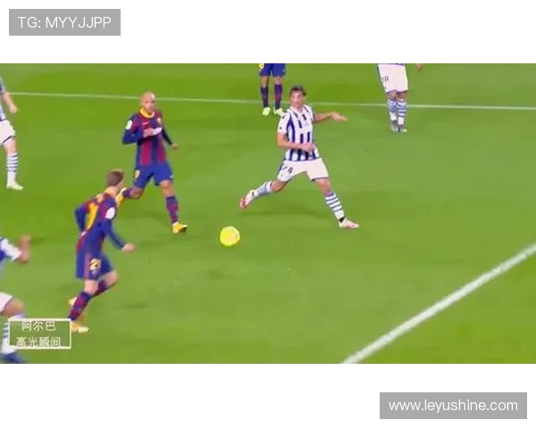 罗伯逊与阿尔巴在传球覆盖上出现偏移，展现体系分配趋势