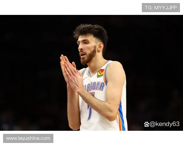 切特·霍姆格伦挡拆中拉开防守提升投篮效率明显